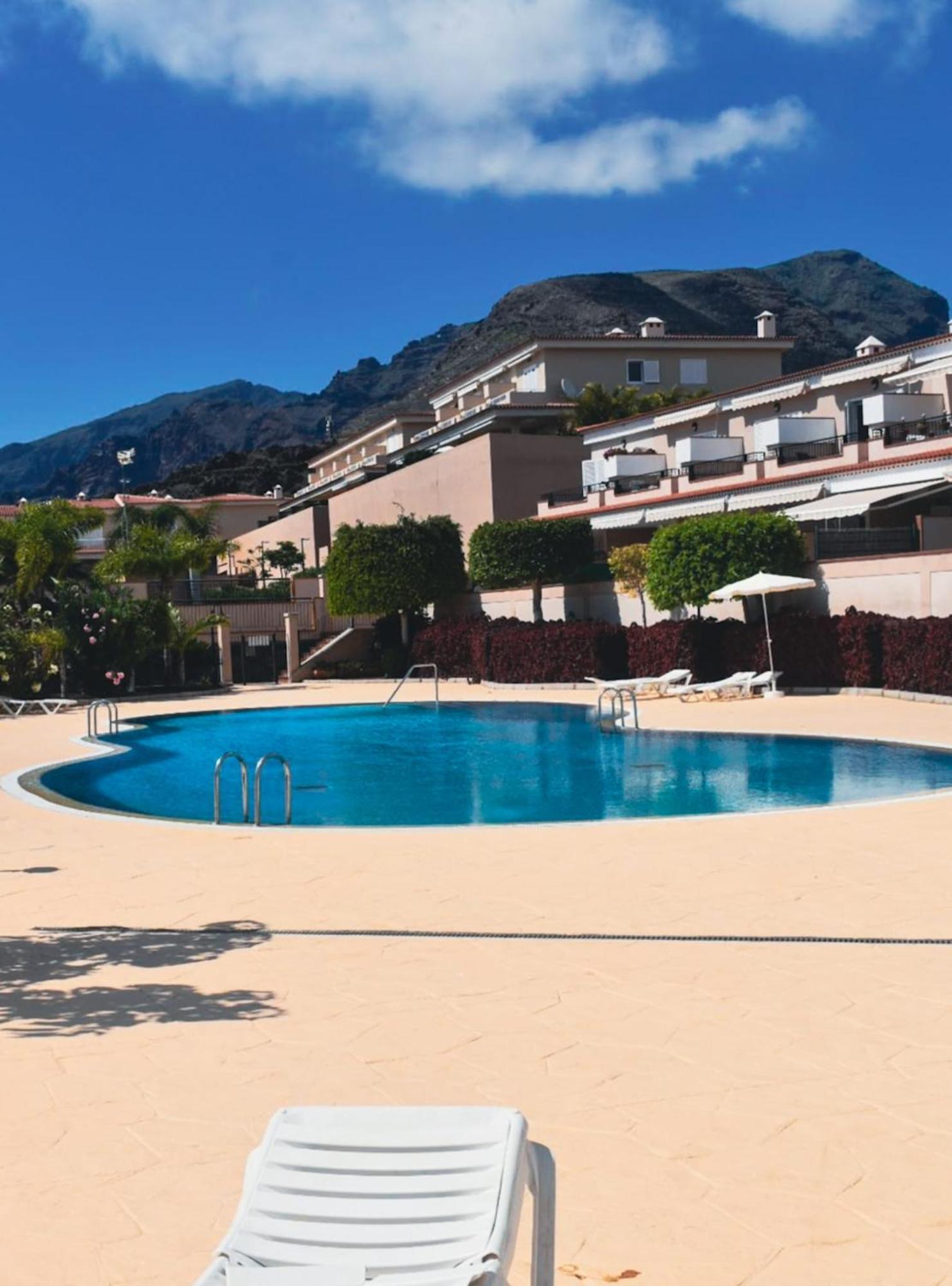Arena Lodge - Los Gigantes Puerto de Santiago  Exterior photo